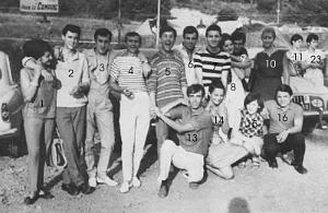GRENOBLE LA BANDE DE LA PLACE GRENETTE ETE 1963 N01